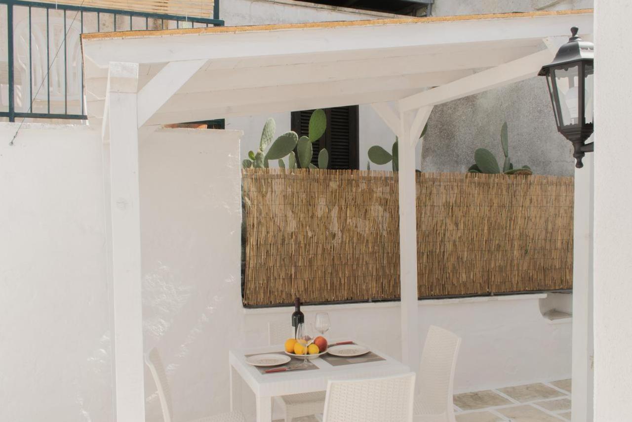 Amari'S Home Ostuni Εξωτερικό φωτογραφία